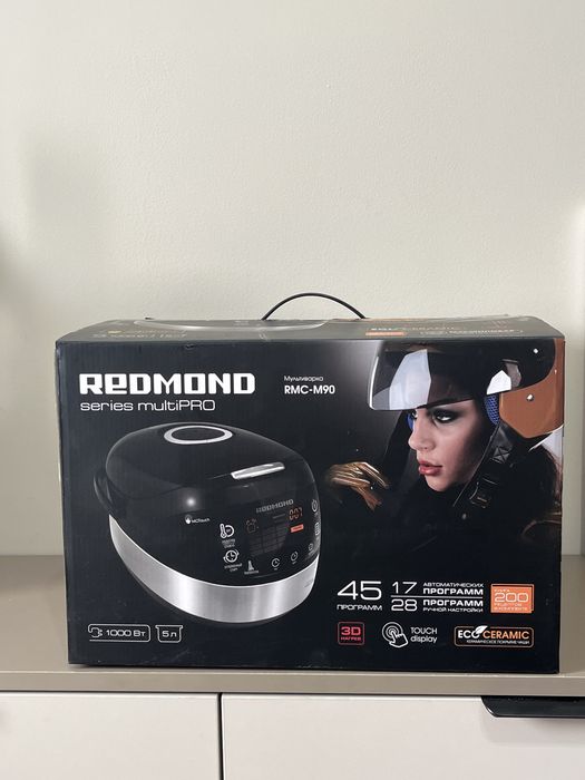 Мультиварка REDMOND RMC-M90 — 45 программ, чаша с керамикой