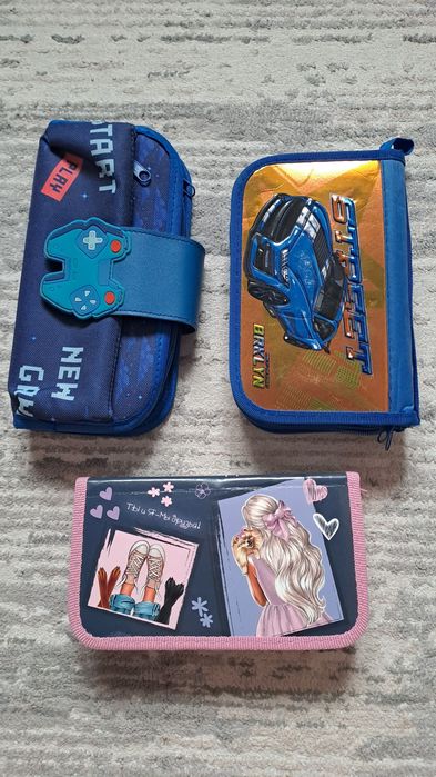 Пенал отдам за шаколадку