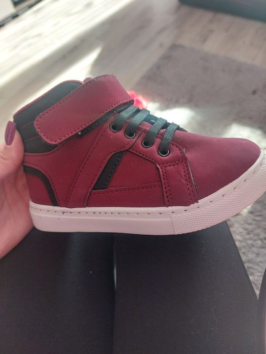 Маратонки за момче