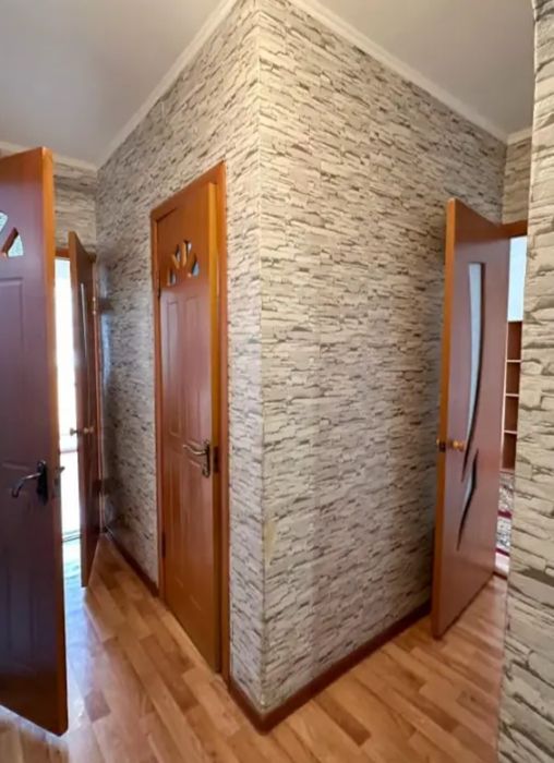 продам 2-х ком. 54 кв. каратал 3-этаж