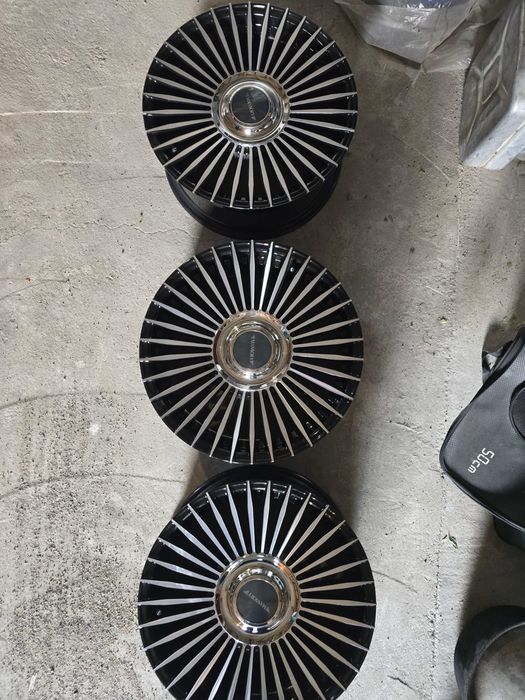 Продам новые диски на d18 /5x108
