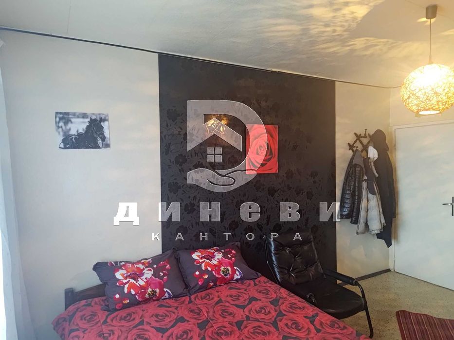 Продава се Четиристаен апартамент в Стара Загора, Център - 91 кв.м за 1208 €/кв.м - Снимка #14