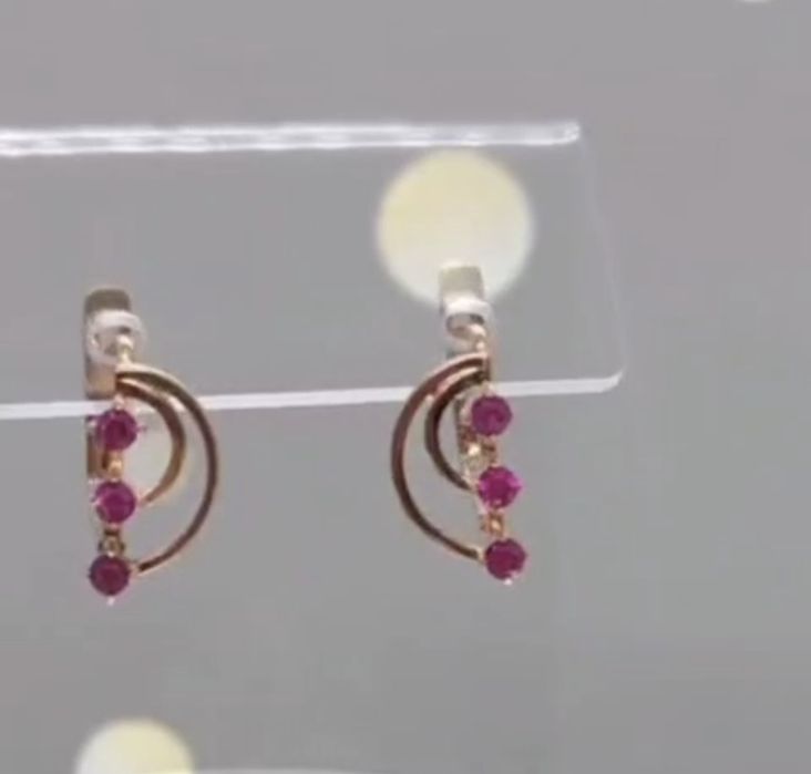 583 proba Sayuz rubin zirak, Moskva zavod. Huddi rasmdagi zirak
Грамм: