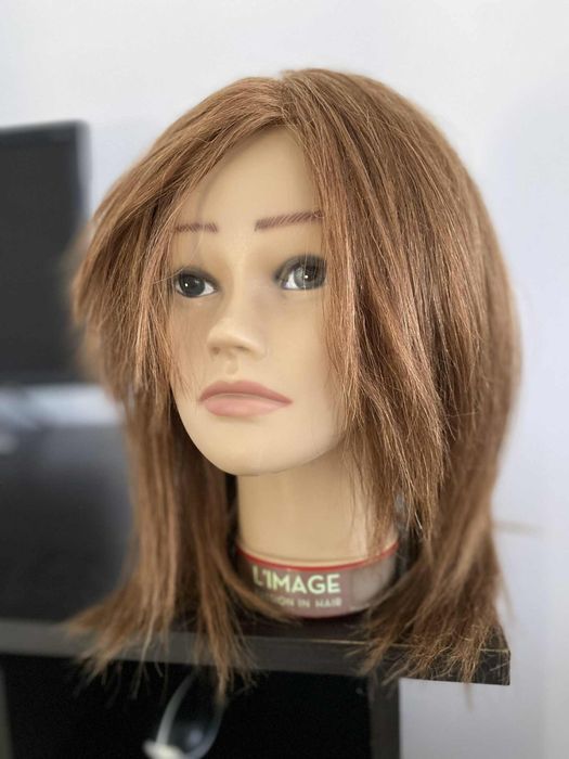 Cap de papusa pentru coafat