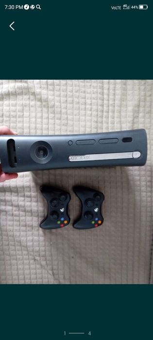 Продам Хбокс 360 прошитая