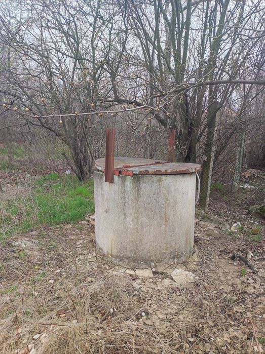 Парцел в регулация с лице към улица в кв. „Белия Камък“, гр. Кюстендил