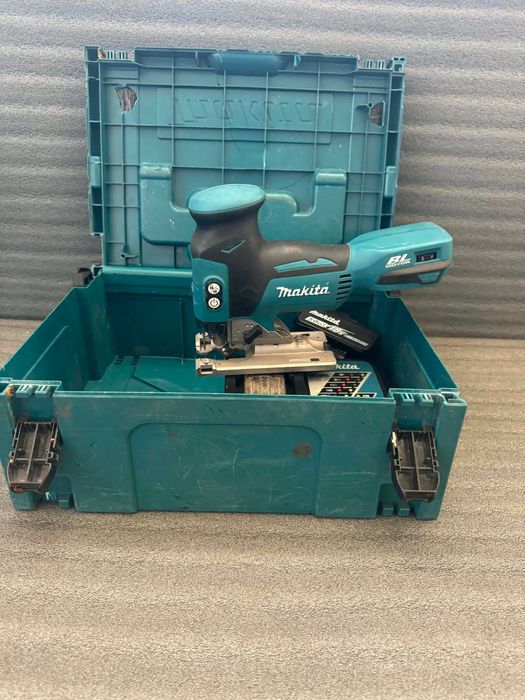 Autofiletanta Makita DDF 486 la cutie -Fierestrau pendular Makita DJV 181