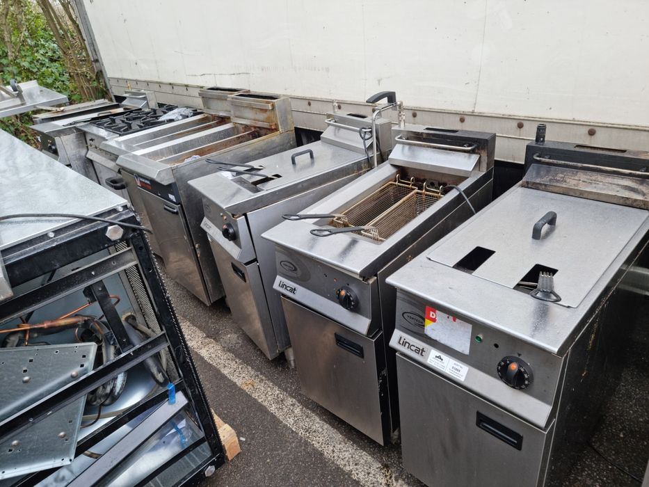 Подбарови съдомиялни електролукс 2017г 1600лв