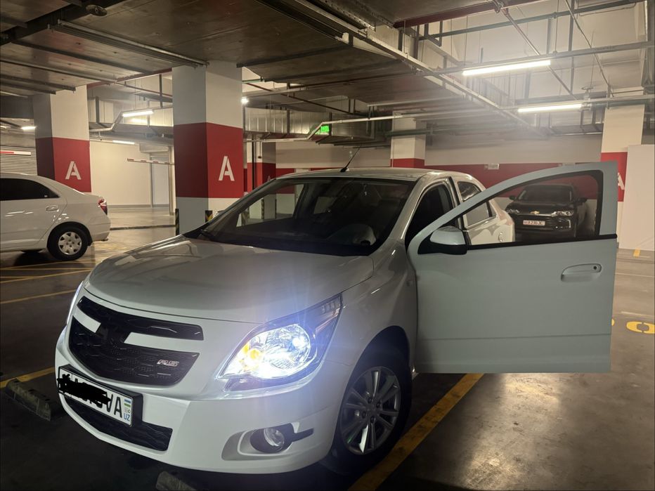 Chevrolet Cobalt 2025 — 5