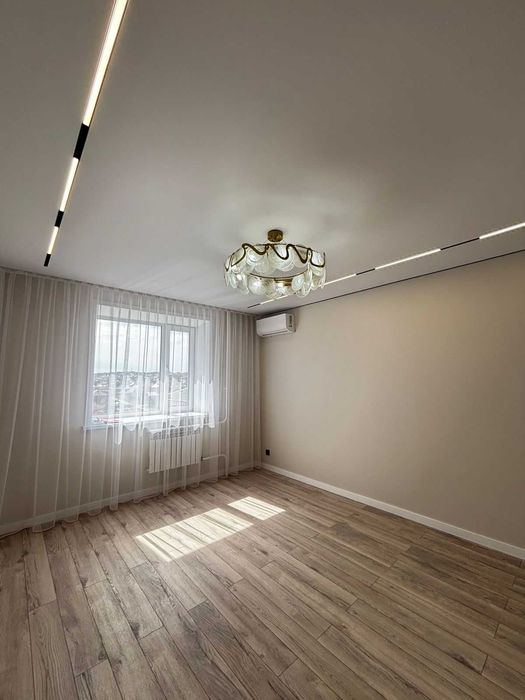 Продается 2 комн квартира Кенесары,64