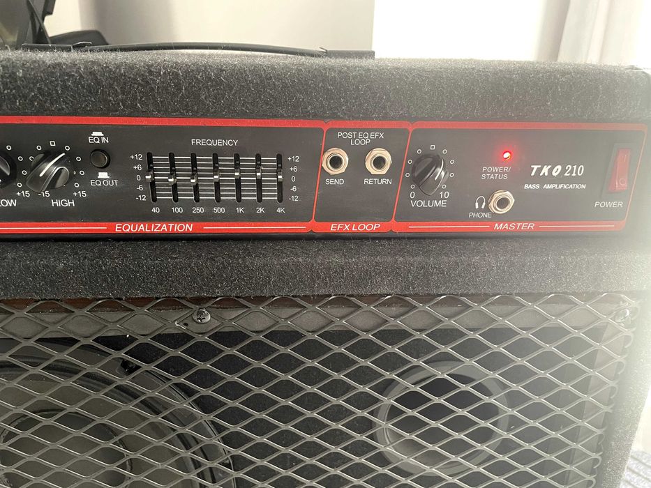 Усилвател за бас китара,комбо,кубе