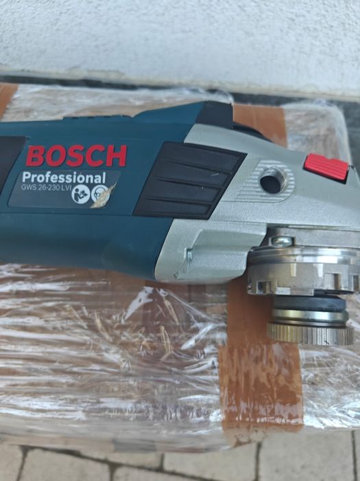 Bosch GWS 26-230 LVI  polizor unghiular 2600W