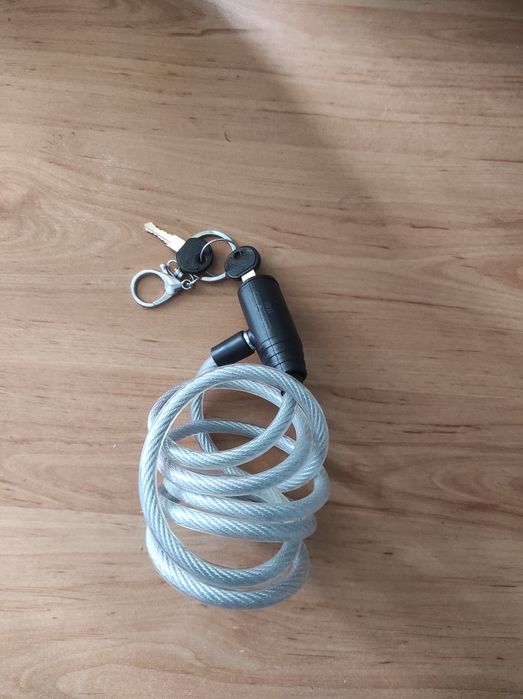 Чисто нова закопчалка за колело