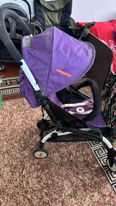 Продам детскую коляску Kiddopotamus