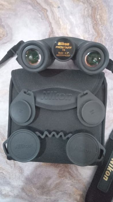 Продам Бинокль 8х30 7,S