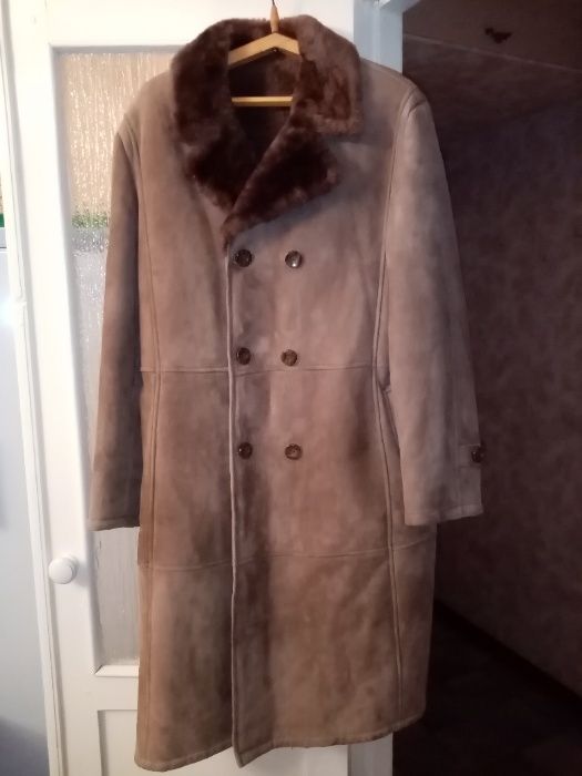 Продам мужскую новую натуральную дубленку Разм 52