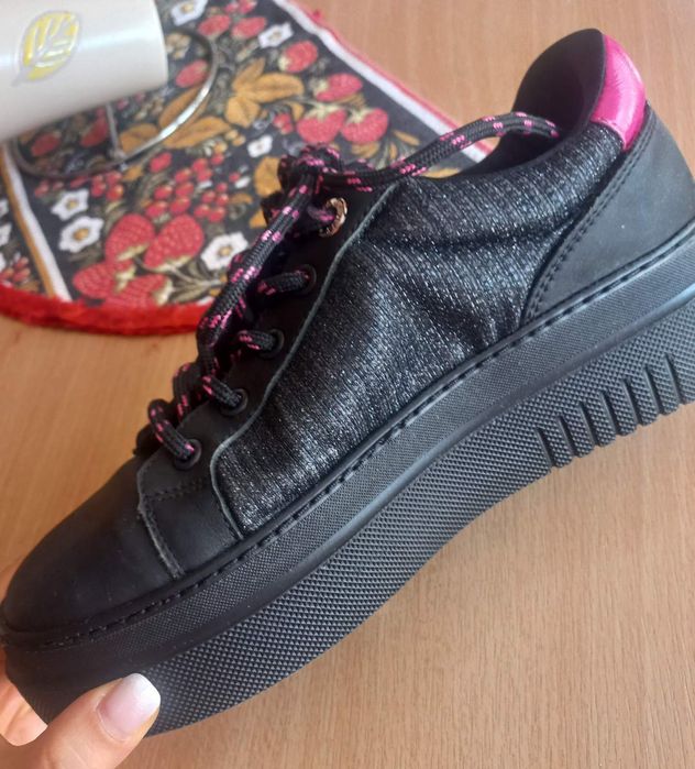 Дамски кецове естествена кожа,,Дарис,,