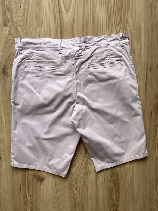 HUGO BOSS / мъжки къс панталон XL