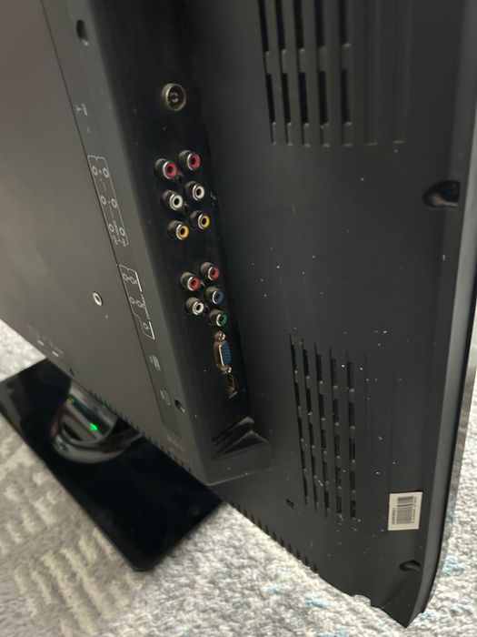 Телевизор продается срочно