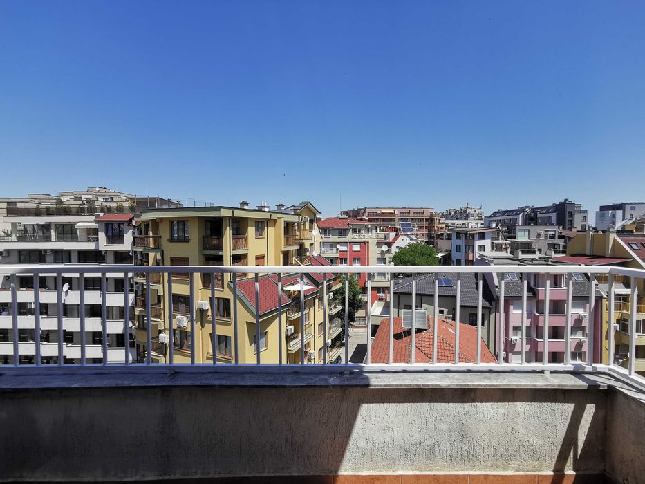 Продава се Тристаен апартамент в Пловдив, Кършияка - 70 кв.м за 10 €/кв.м - Снимка #7