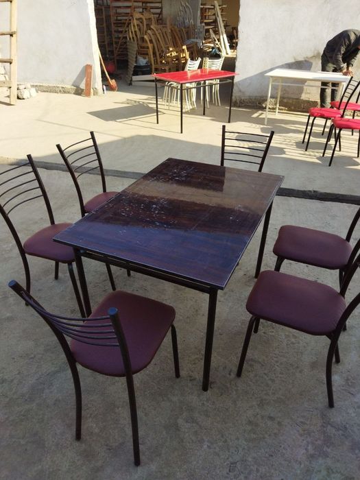 Oshhona uchun Stol stular