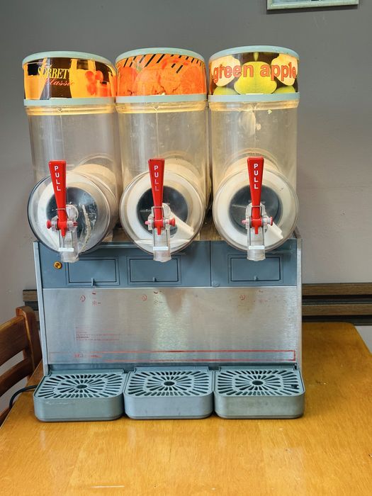 Скрежина ugolini italia 3 по 10 литра