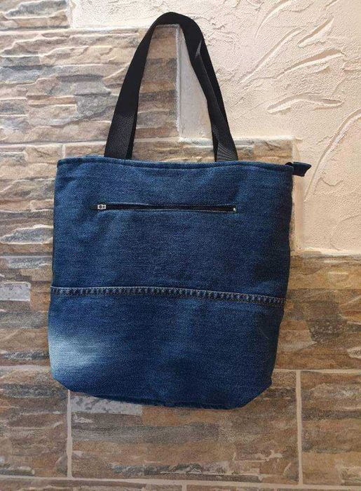 Удобна и красива чанта за жена (единствена по рода си)