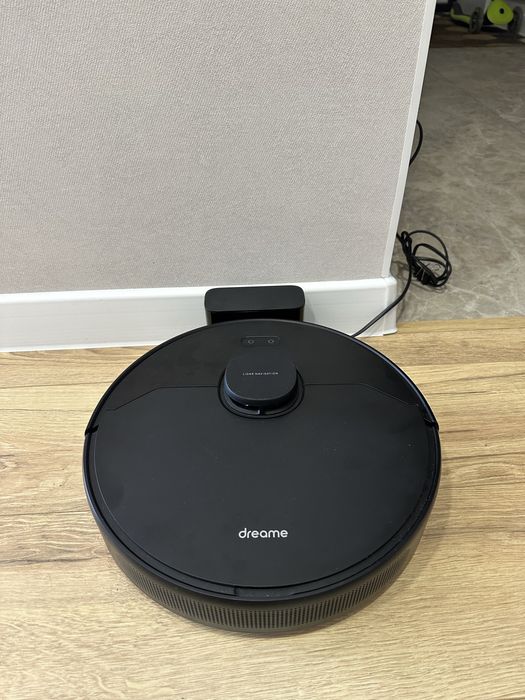 Робот-пылесос DREAME C9