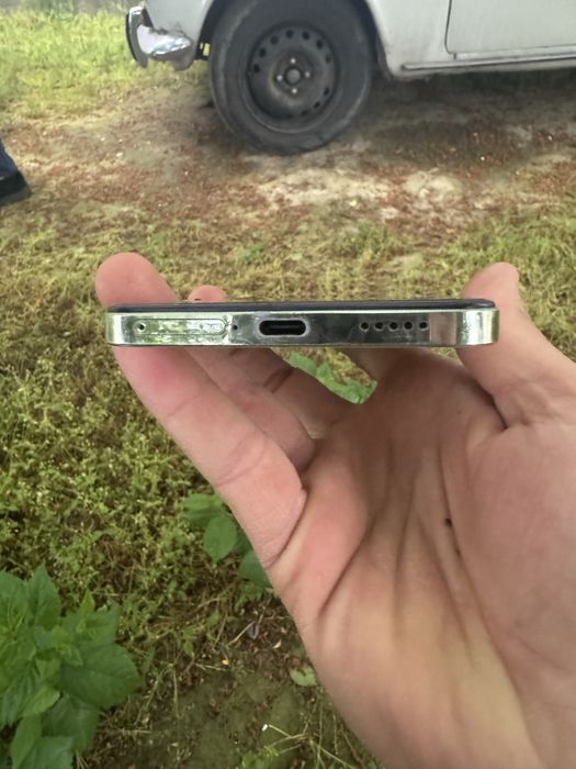 Vivo y 100 /2568+8