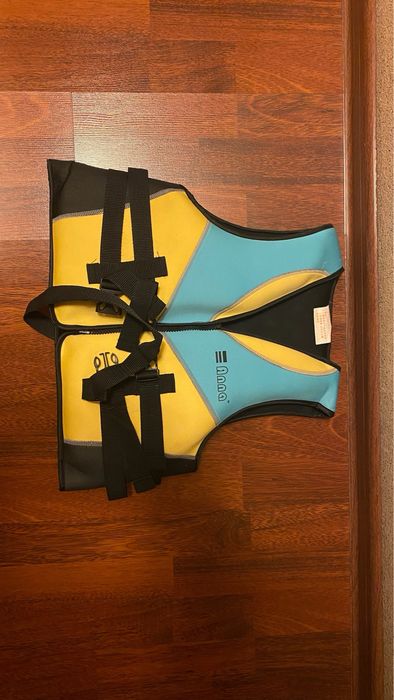 Жилет спасательный, детский