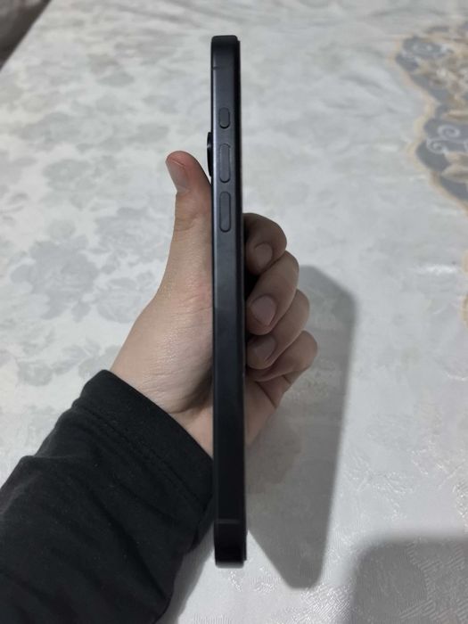 iPhone 15 Pro Max 99 батарея