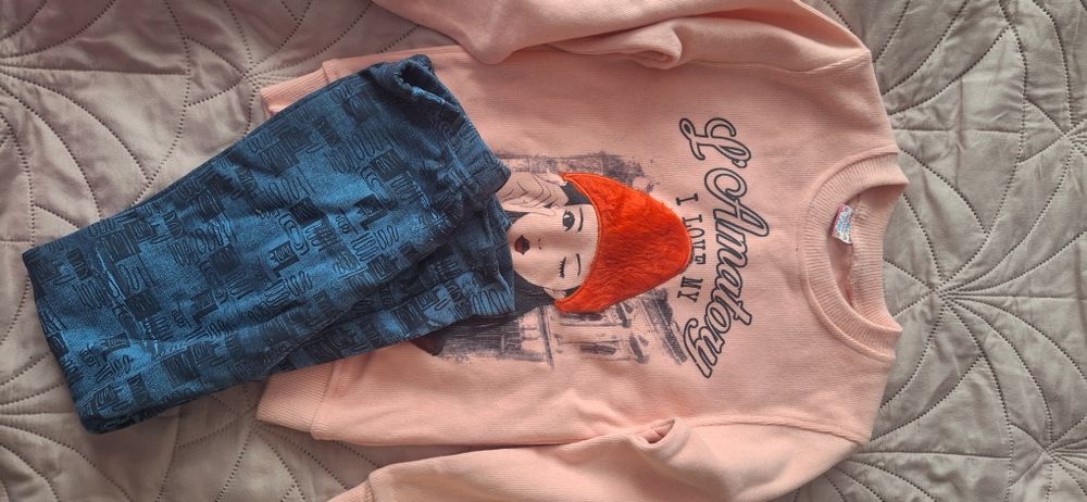 Блузка и клин за момиче