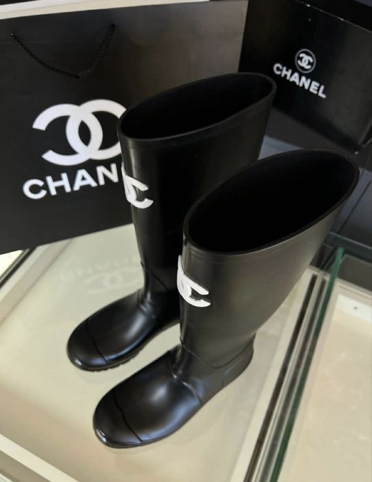 Гумени Ботуши chanel