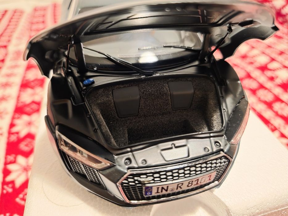 Macheta Audi R8 V10 Plus