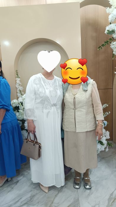 Продам платье   по 13000 срочно