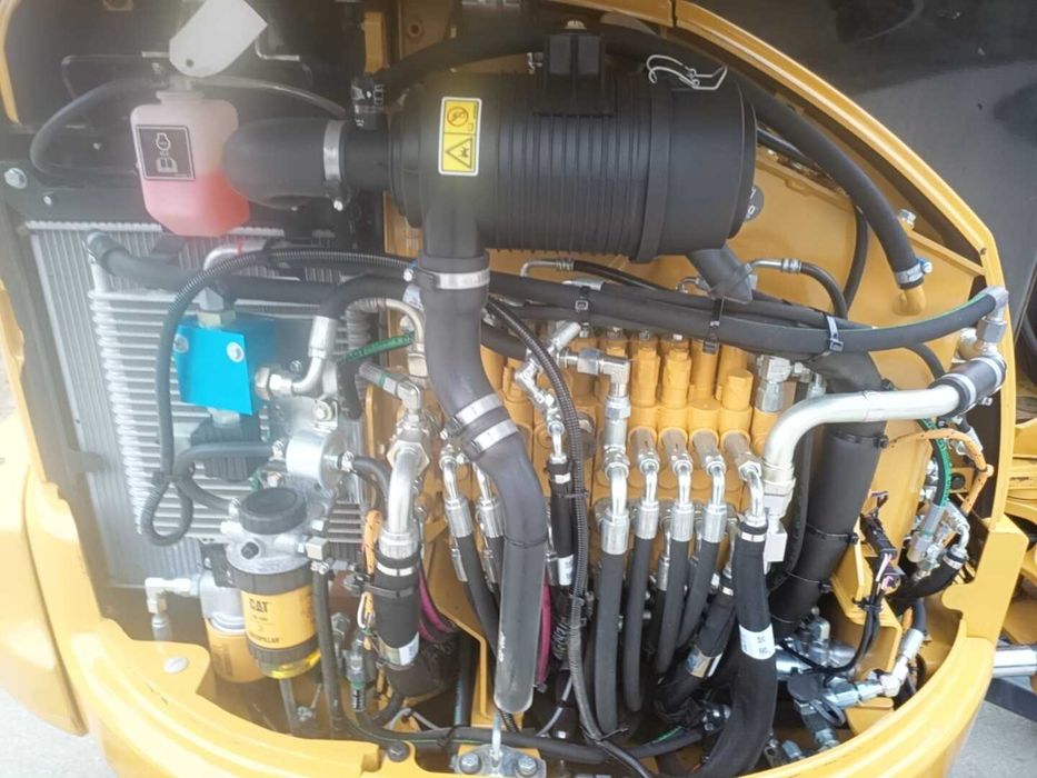 Caterpillar 303 E CR  2021  miniexcavator