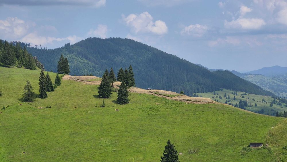17 Ha Hectare pe Via Transilvanica intravilan + extravilan in Fundu Moldovei