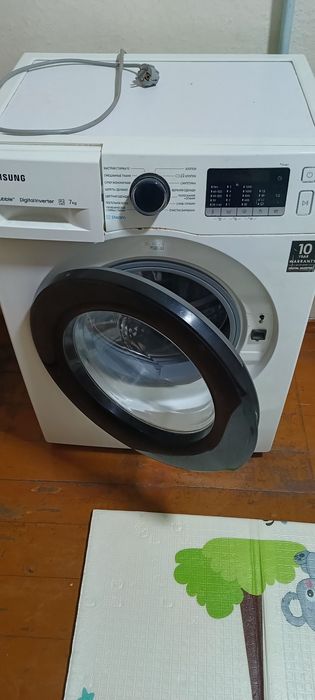 Продам стиральную машину