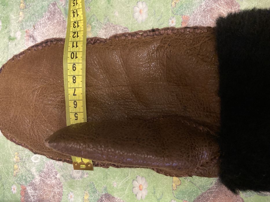 Продам варежки из дубленки.