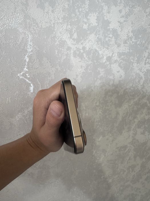 Apple iPhone 16 Pro Max 1 TB Desert Titanium