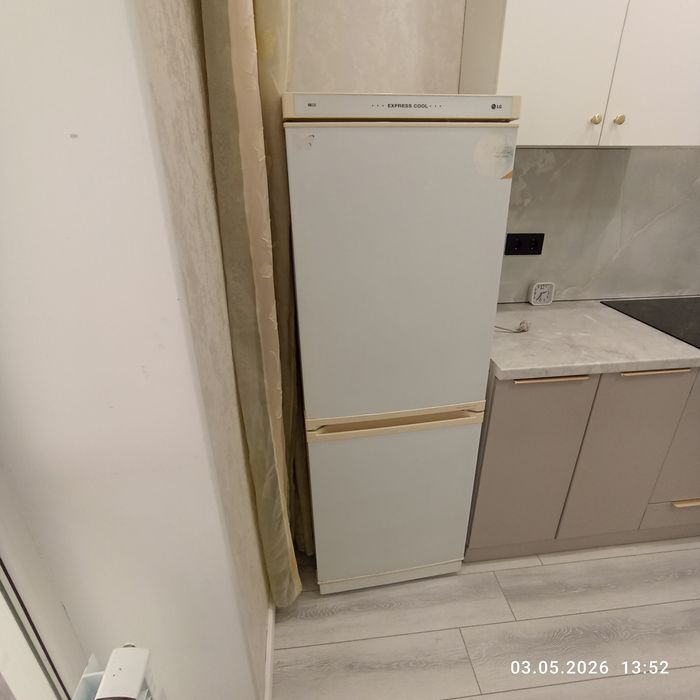 Продам холодильник LG