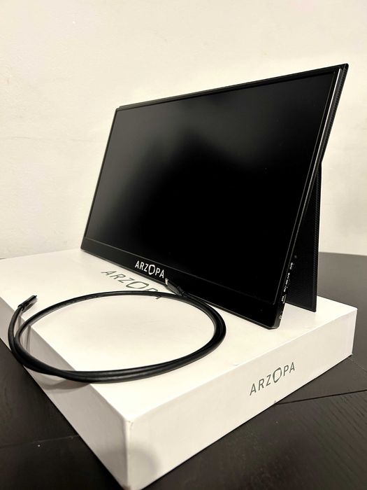 Monitor portabil ARZOPA A1 MAX 17.3” FHD 1920x1080 60Hz