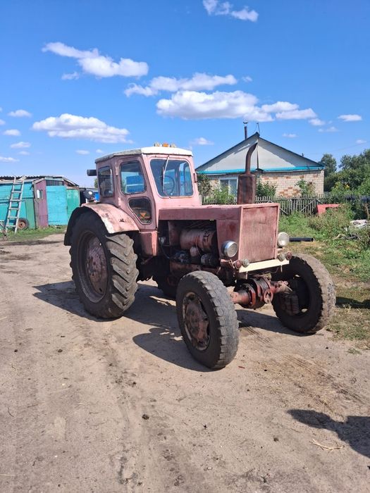 Продам трактор т40