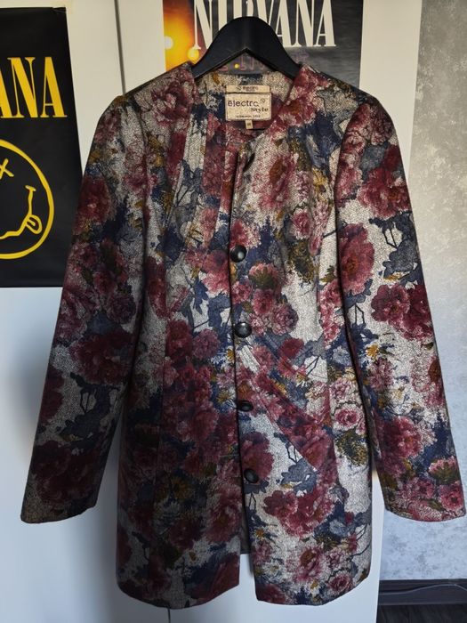 Продам куртку и польто