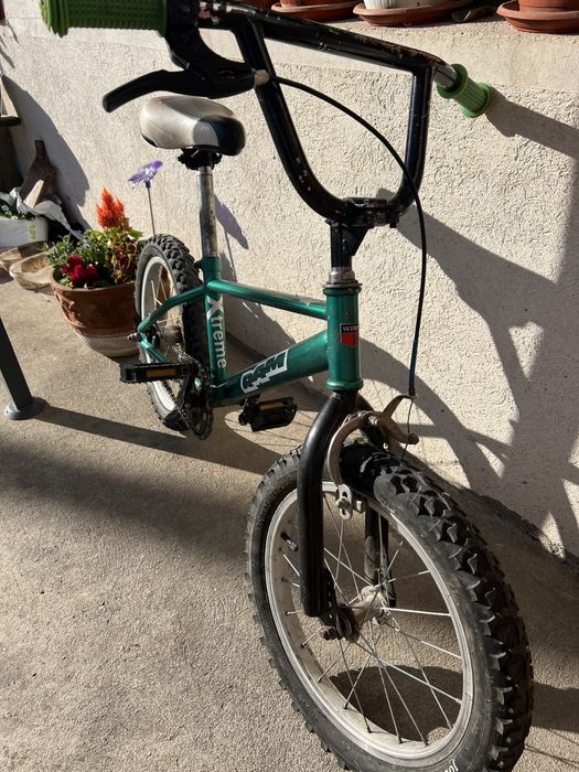 Колело BMX с 16” цола гуми с помощни колела