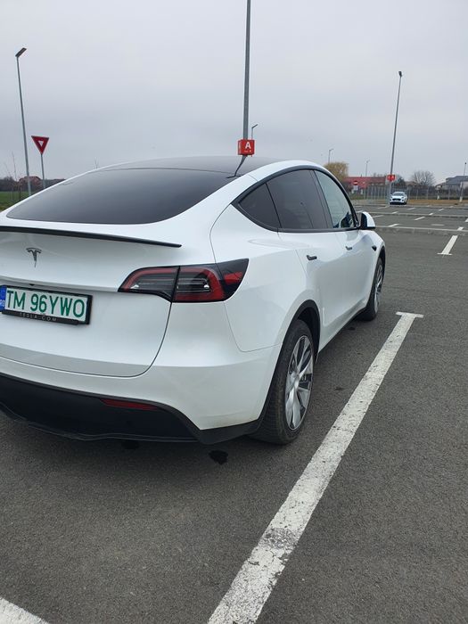 Vand Tesla model Y