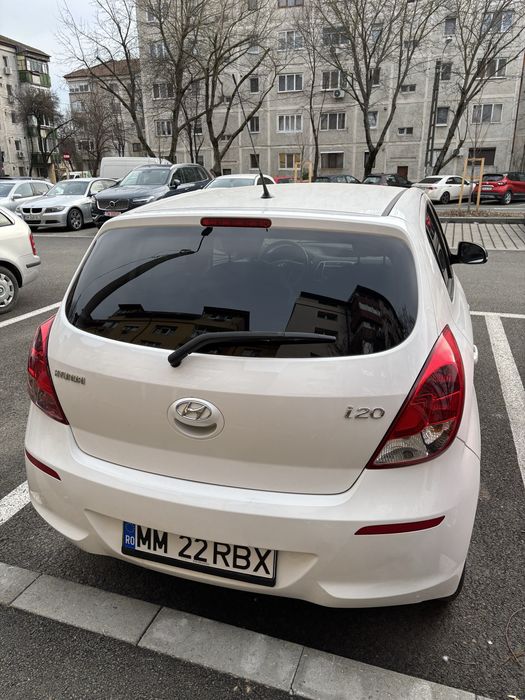 HYUNDAI i20 2014 — imagine 3