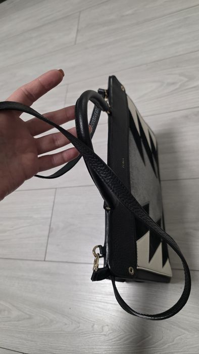 Geanta crossbody Furla