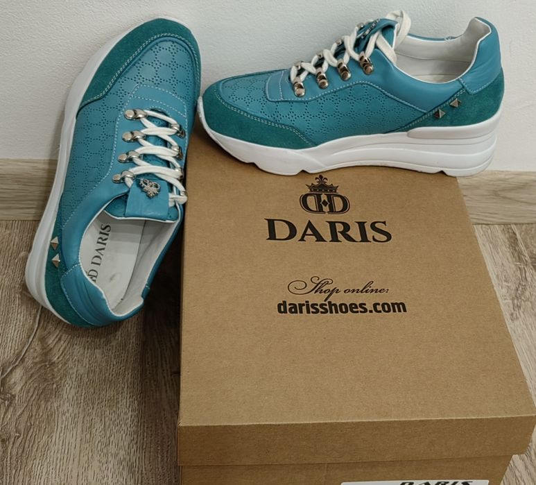 Обувки от естествена кожа
"Daris"
38 размер 24,5 см
Обувани веднъж,но