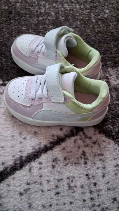 Маратонки за момиче